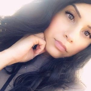 Meet your Posher, Shazia